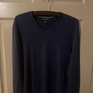 Banana Republic Men's Deep Blue V-Neck Sweater